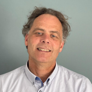 mr. Arthur van der Hoeff